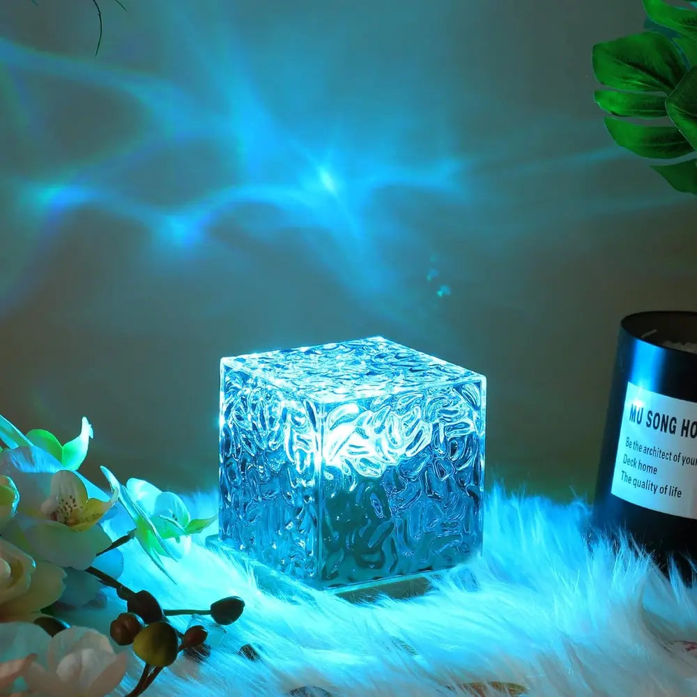 NORTHERN LIGHTS CUBE